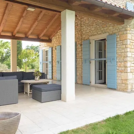 빌라 Luxury Negricani, Marcana Divšići